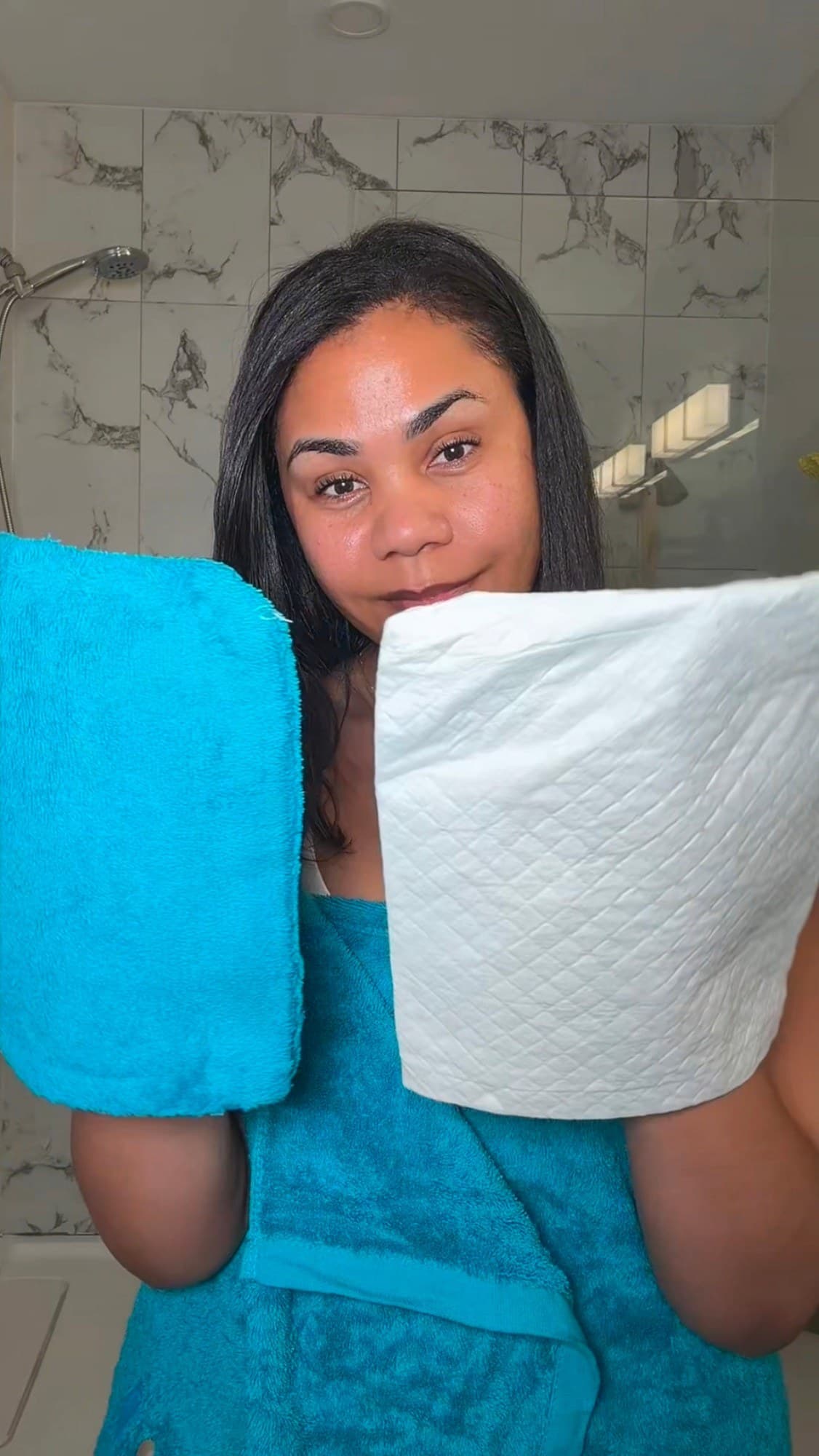Comparison of the reusable terry pocket and single-use disposable pocket.